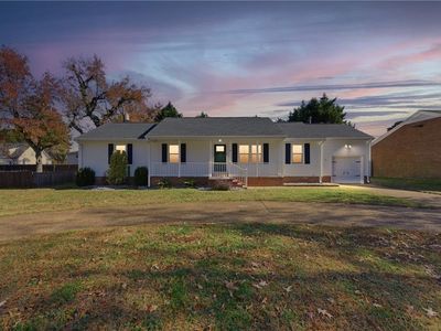 8 Riverview Dr, Hampton, VA, 23669