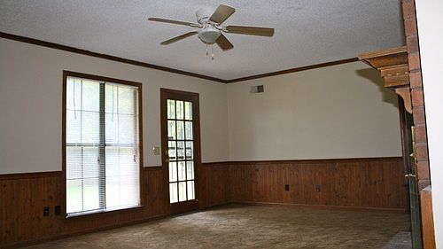 4th image of 4658 Sandy Park Dr