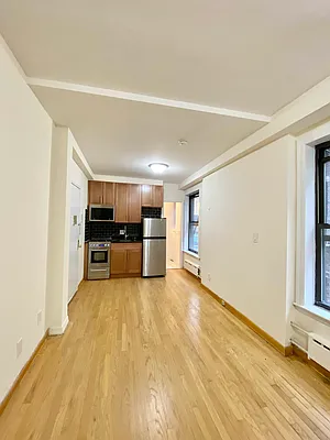 Rented by Waverly Realty Associates | media 9