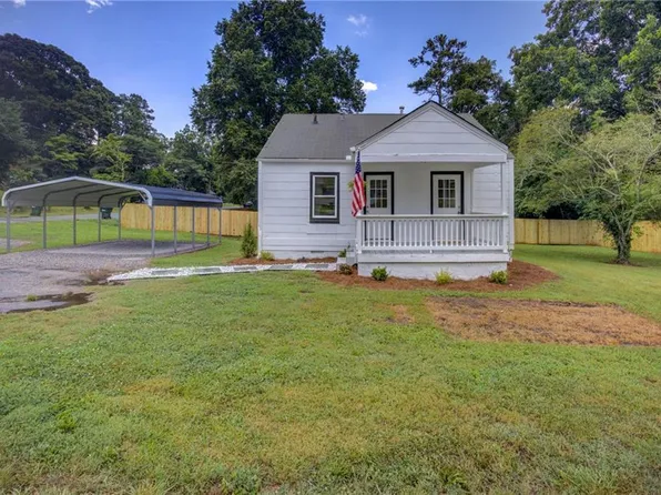 7107 Geiger St NW, Covington, GA 30014