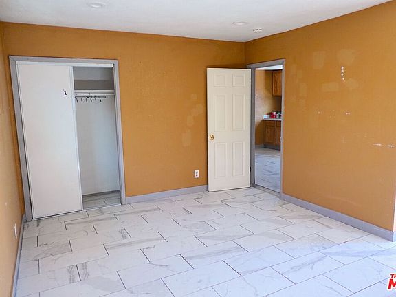 5th image of 1150 E 80th St