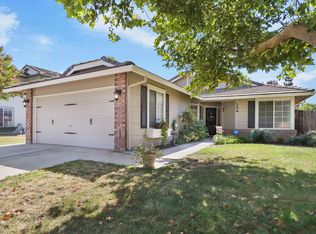 704 Cedar Flat Ave, Galt, CA 95632