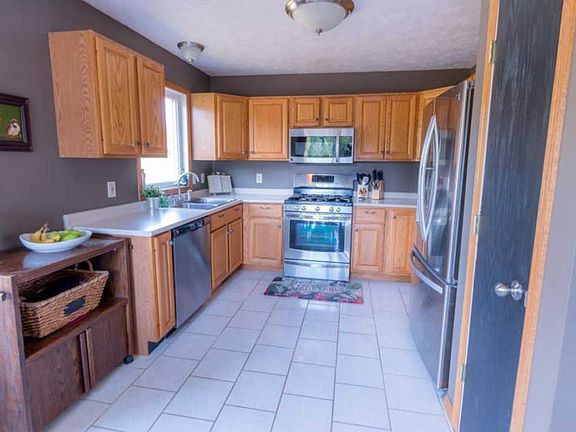 5th image of 6935 Browmyer Dr NE