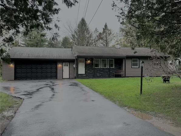 9245 Capron Rd, Lee Center, NY 13363