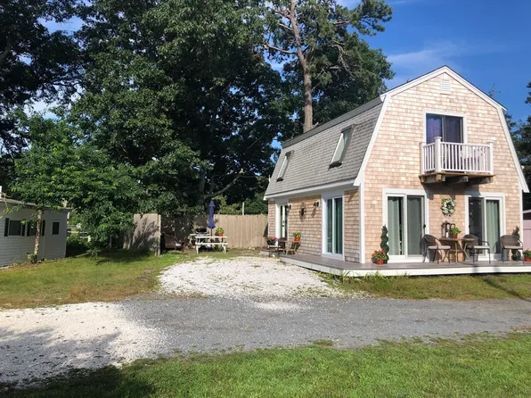 9 Bells Neck Rd APT 10, West Harwich, MA 02671
