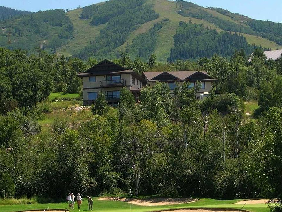 1st image of 1920 Clubhouse Dr