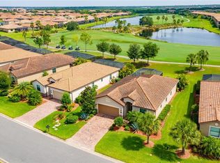 6937 Quiet Creek Dr, Bradenton, FL 34212