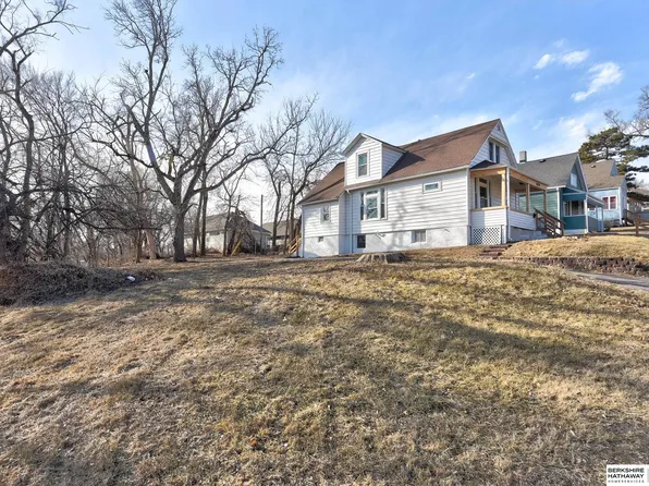 4129 Grant St, Omaha, NE 68111