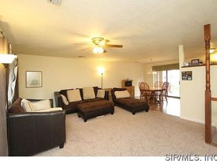 3520 Gilham Ave, Alton, IL 62002