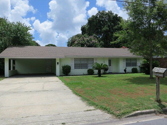 1st image of 3220 Wisteria Ave
