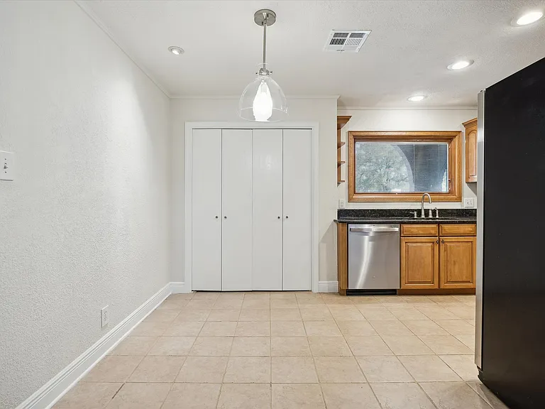 5103 Duval Rd — Photo 7
