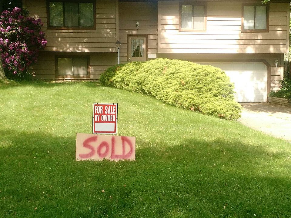 1st image of 1338 Erieview Dr