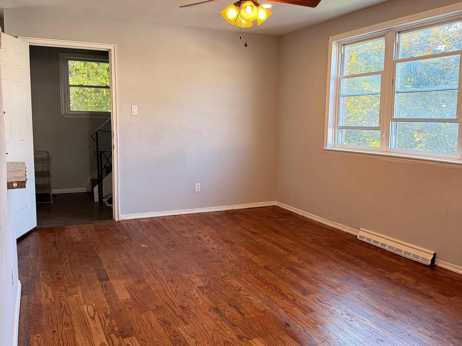 3 bed, 1720 sqft, $2,100 — Photo 4