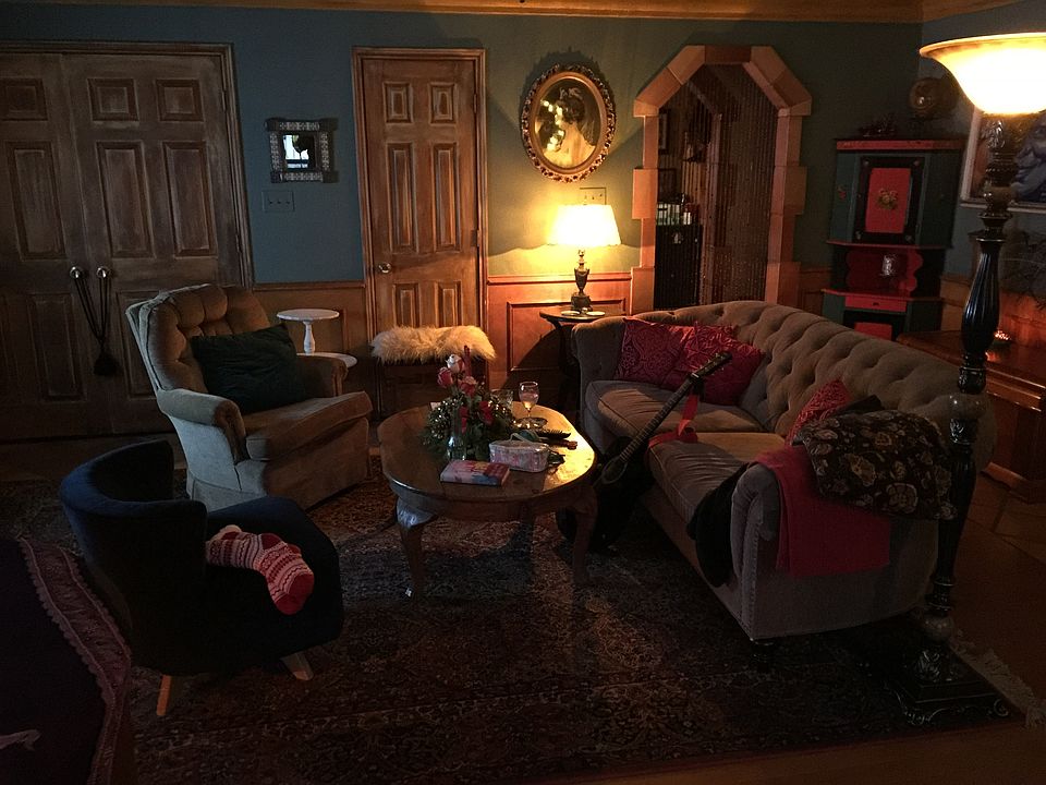 1st image of 1899 Cannon Dr