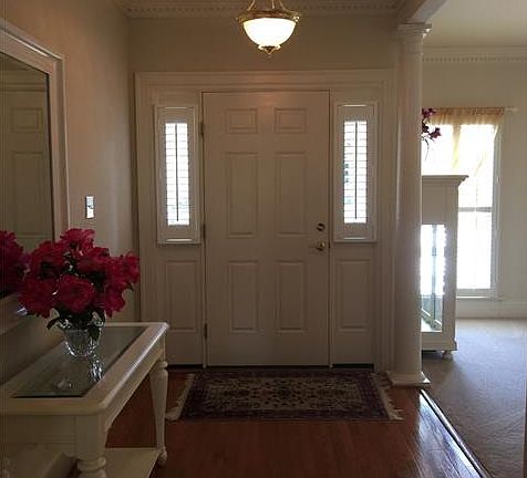 2nd image of 3720 Cherry Walk