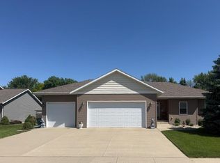 610 Elizabeth St, Marshall, MN 56258