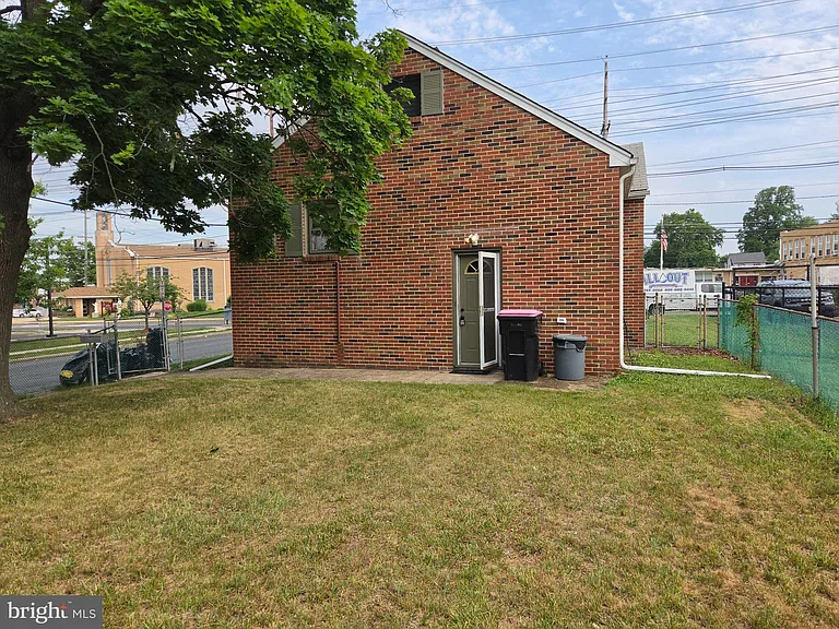14 E Evesham Rd — Photo 12