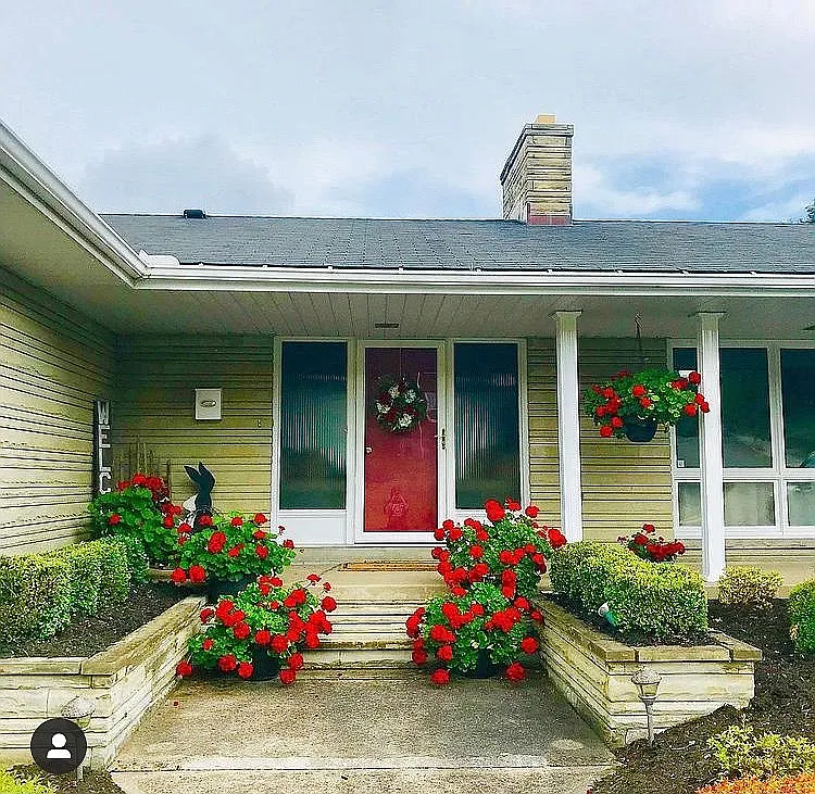 188 Arlington Ave photo 1