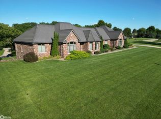2702 Country Oaks Dr, Atlantic, IA 50022
