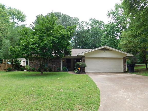 2nd image of 1695 Bogey St