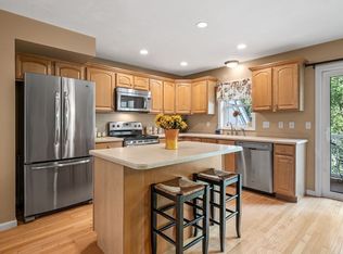 35 Collins St UNIT 73, Danvers, MA 01923