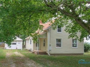 3 Eddy St, Luckey, OH 43443