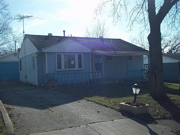 1st image of 856 Williams St