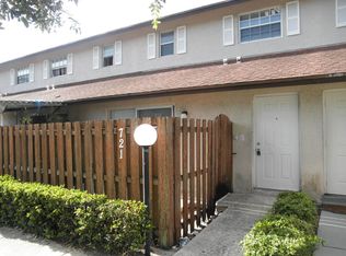 721 Cypress Way E, Palm Springs, FL 33406