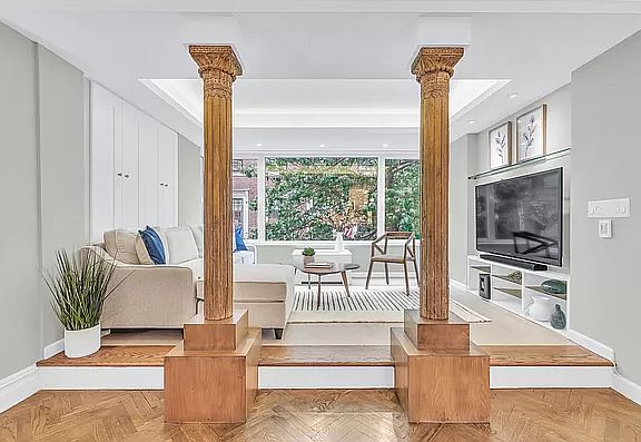 5th image of 15 E 91st St #3A