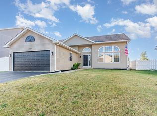 2057 W Helen Dr, Romeoville, IL 60446