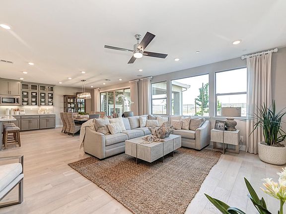 5th image of 2009 Arbor Ridge Dr