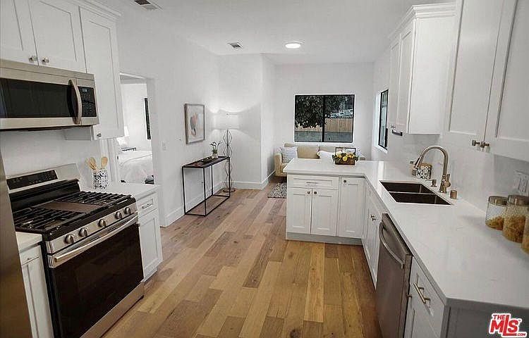 1st image of 821 N Avenue 50