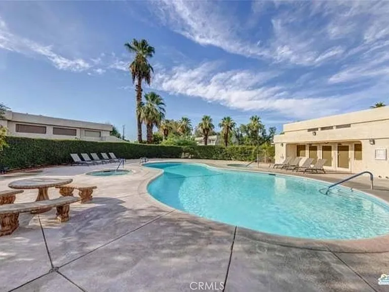 69646 Antonia Way — Photo 15