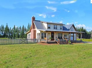 1795 Pleasant Valley Loop, Naples, ID 83847