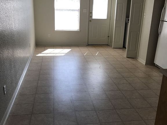 3rd image of 3806A Pecos Ct