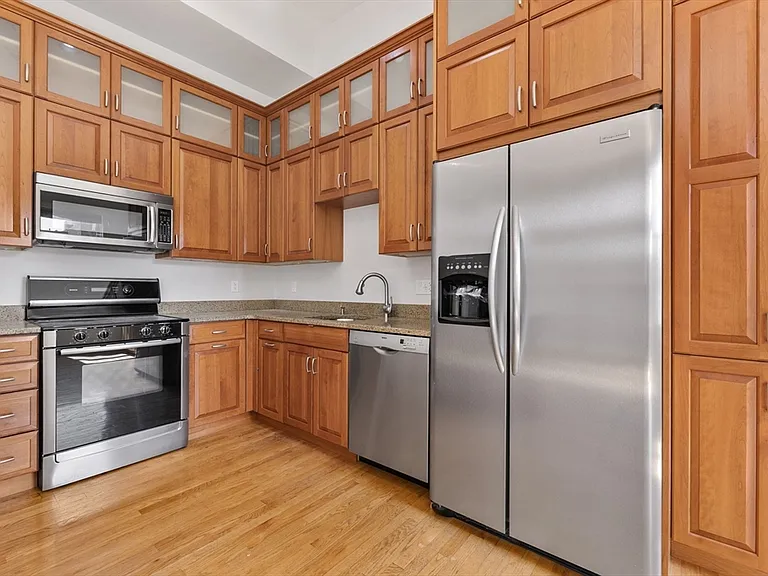 403 Marlborough St #13C — Photo 8