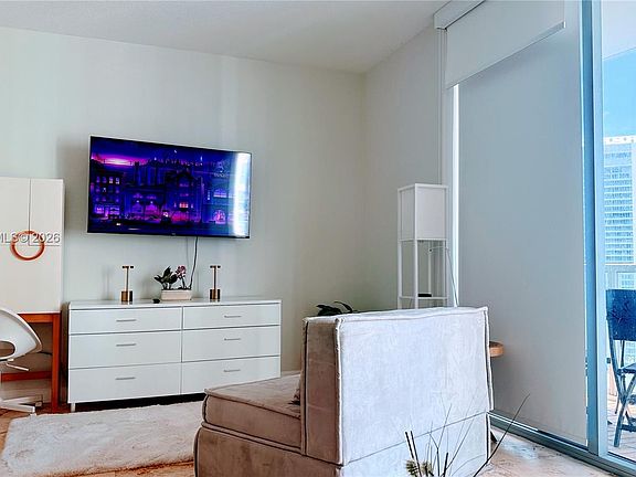 2nd image of 1060 Brickell Ave APT 2709