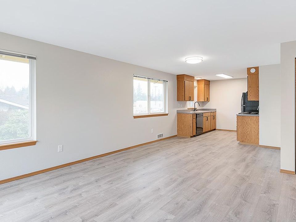 1st image of 27010 78th Ave NW APT 2