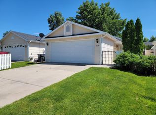 4619 Cottage Ln, Cheyenne, WY 82001