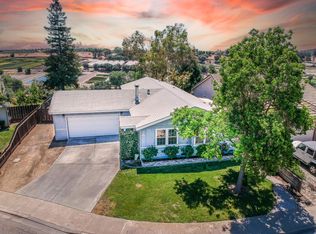 12128 Fearl Dr, Waterford, CA 95386