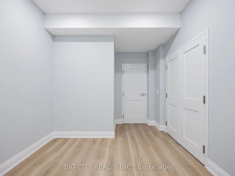 39 Aragon Ave #A — Photo 10