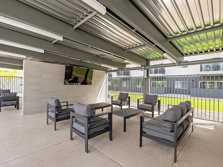 Lucero Apartments — Photo 20