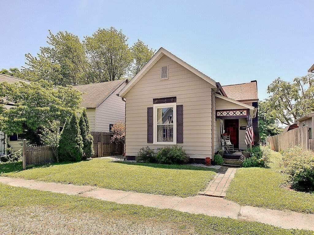 555 E Adams St, Franklin, IN 46131 Zillow