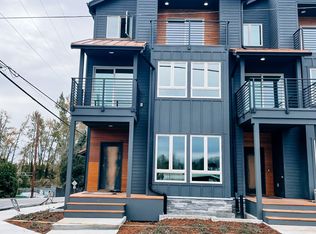 302 N Bridgeton Rd, Portland, OR 97217