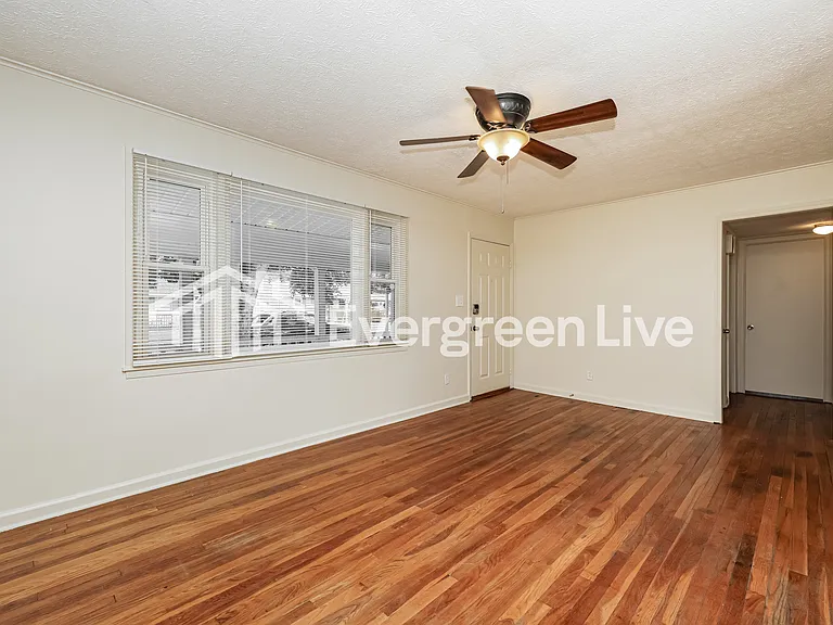 5338 Rawlings Dr — Photo 4