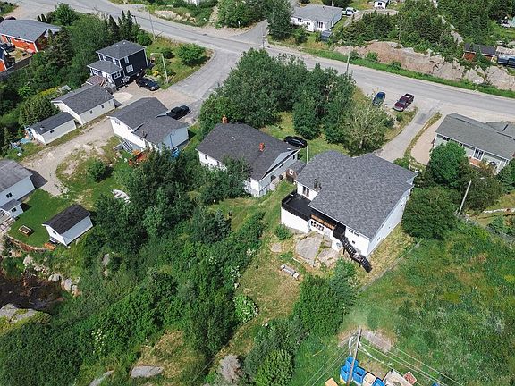 3rd image of 181 Main Street
