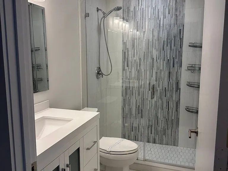 1275 Crystal Way #G — Photo 10