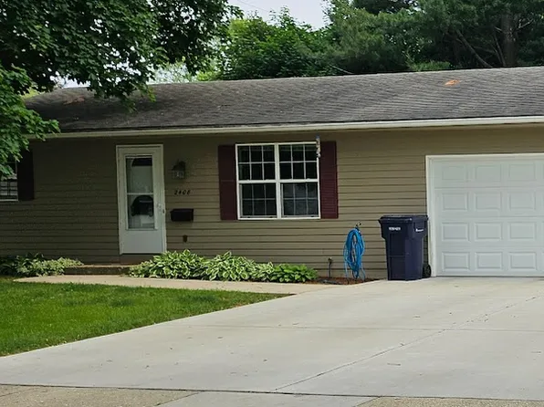 2406 Roxbury Rd, Janesville, WI 53545