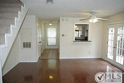 5th image of 5505 Live Oak St APT 16