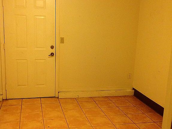 Small room in garage